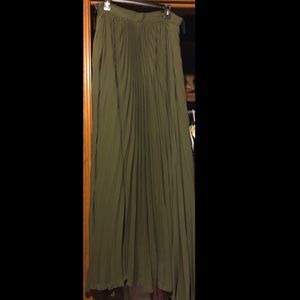 Olive maxi skirt